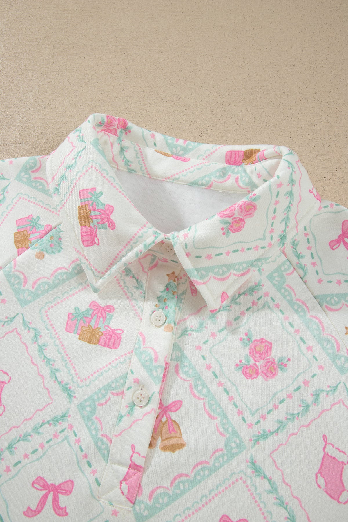 White Christmas Patchwork Collar Long Sleeve Pullover Sweatshirt